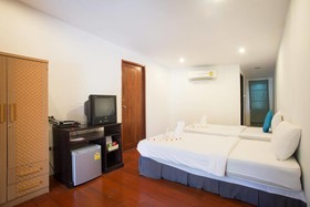 B52 Beach Resort
