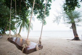 B52 Beach Resort