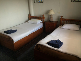 Baan Talay Guesthouse & Dormitory