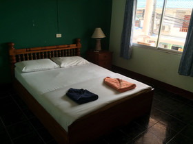 Baan Talay Guesthouse & Dormitory