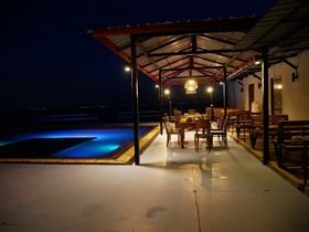 Backpacker Club - Hostel