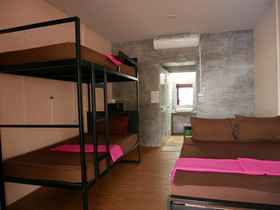 Backpacker Club - Hostel