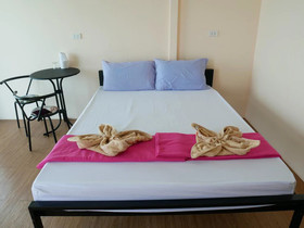 Backpacker Club - Hostel
