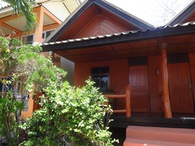 Bird Bungalow