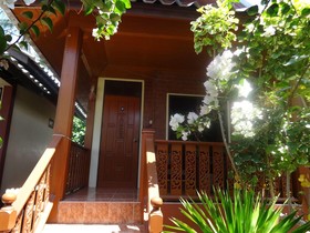Bird Bungalow
