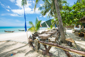 Bottle Beach 1 Resort