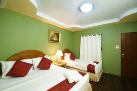 Central Cottage Resort