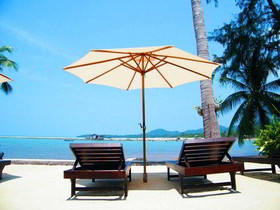 Cyana Beach Resort