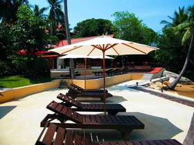 Cyana Beach Resort