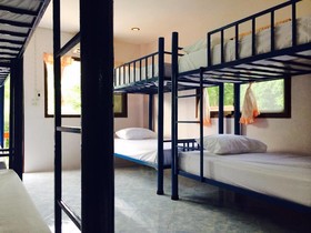 Domingo Hostel Phangan