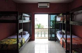 Echo Beach Backpackers
