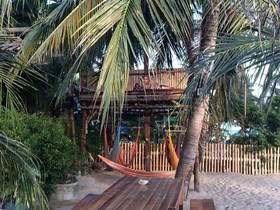 Echo Beach Backpackers