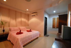 Haad Yao Bungalows