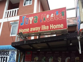 Jaya Hostel & Guesthouse