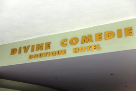 Le Divine Comedie Beach Resort