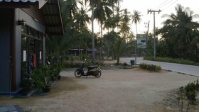 Maehaad Garden Inn