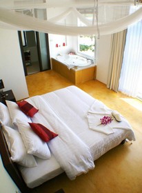 Mandalai Hotel