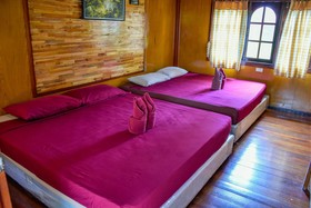 Mikasa Beach House Koh Phangan