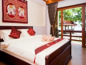 Nice Beach Bungalow