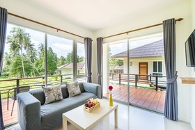 Phangan Akuna