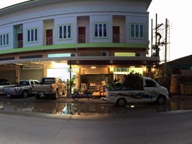 Phangan Barsay Hostel