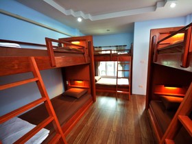 Phangan Barsay Hostel