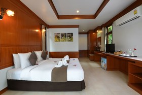 Phangan Bayshore Resort