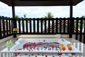 Phangan Bayshore Resort