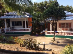 Phangan Dragon Hut Resort