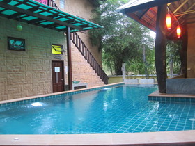 Mad Monkey Koh Phangan
