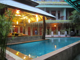 Mad Monkey Koh Phangan