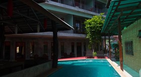 Mad Monkey Koh Phangan