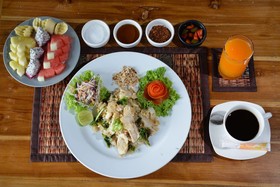 Pingchan Beachfront Resort
