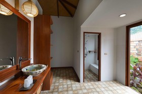 Pingchan Beachfront Resort