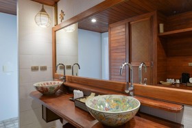 Pingchan Beachfront Resort