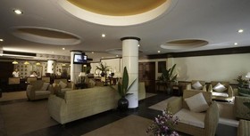 Salad Buri Resort & Spa