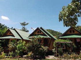 Sandee Bungalows