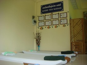 Sandee Bungalows