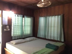 Sandee Bungalows