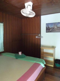 Sandee Bungalows