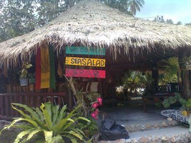 Sea Salad Resort