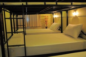 Seventeen Hostel