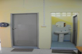 Seventeen Hostel