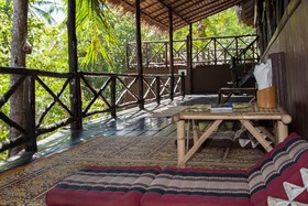 Shiralea Backpackers Resort