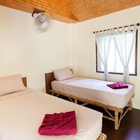 Shiralea Backpackers Resort