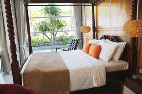 Summer Luxury Beach Resort