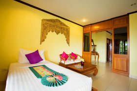 Sunset Beach Club Hotel & Spa