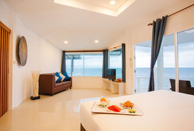 Sunset Beach Club Hotel & Spa