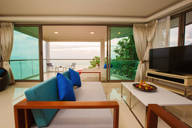 Sunset Beach Club Hotel & Spa