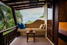 Sunset Beach Club Hotel & Spa
